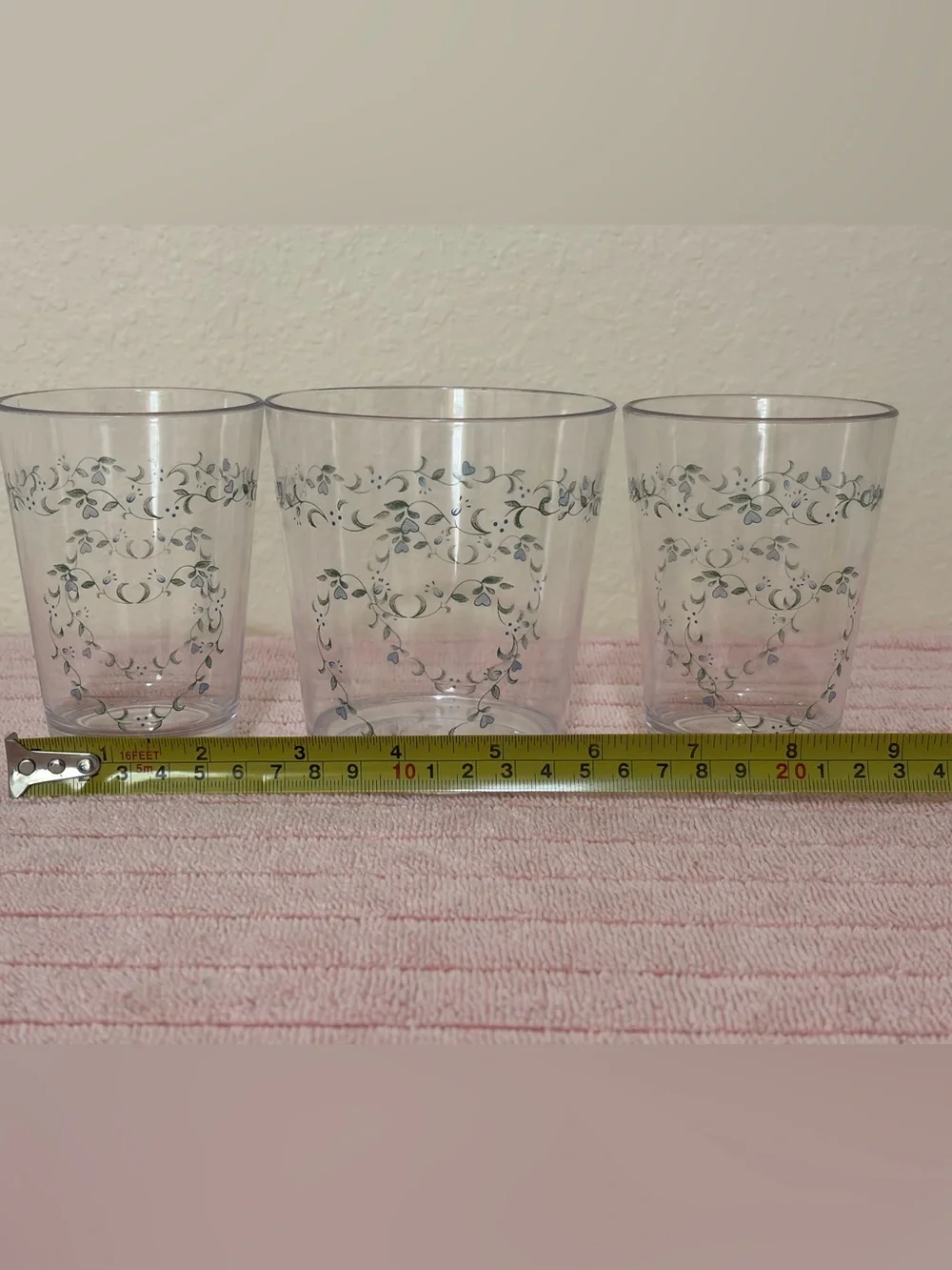 Set of 3 Corelle acrylic blue floral glasses*1 rock  14 oz and *2 size juice 8oz
